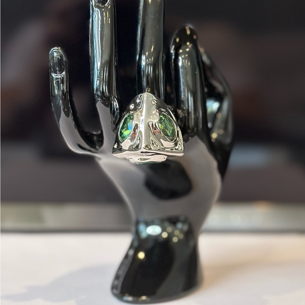 🆕 Alexis Bitter OMG MUST HAVE. Ring With Swarovski Crystals Works of Art…